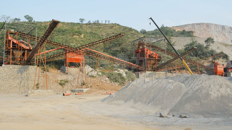 ɽ������ʯ�ϏS