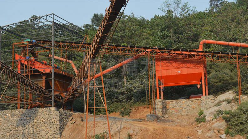 ɽ������ʯ�ϏS