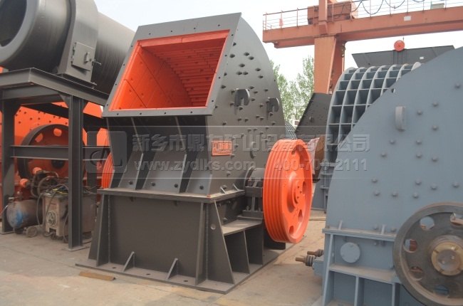 鼎力錘式破碎機(jī)