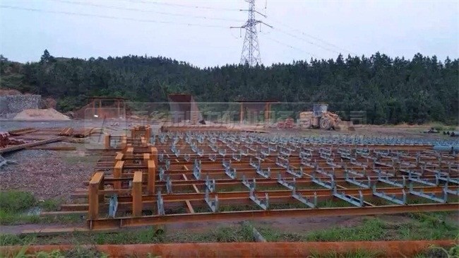 ���������r(sh��)�a(ch��n)200��ʯ�����a(ch��n)�����b�F(xi��n)��(ch��ng)