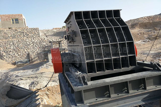 太陽山水泥骨料生產(chǎn)線安裝現(xiàn)場(chǎng)