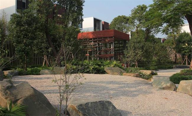 �[ʯ���ڄe���^(q��)