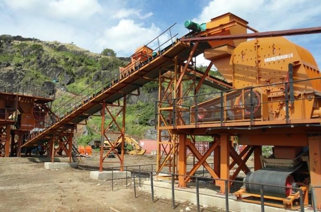 反擊破碎機使用現(xiàn)場