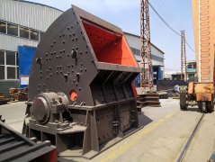 石灰石破碎機(jī)器用錘式的怎么樣? /chuipo/6986.html