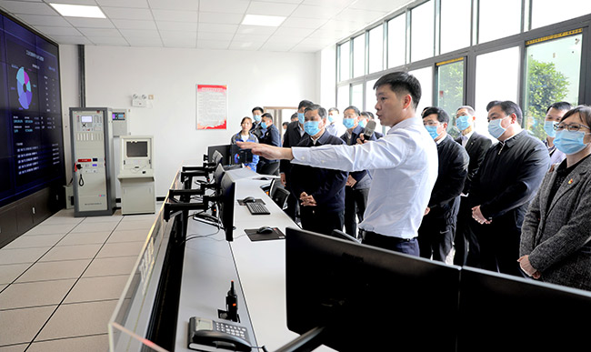 ���������L��B���u�����Vɽ�����Ɣ�(sh��)��(j��)