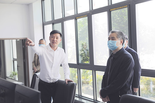 ���l(xi��ng)�и����L(zh��ng)��ռ��һ�Ѕ��^���u(y��)�����Vɽ�����Ɣ�(sh��)��(j��)